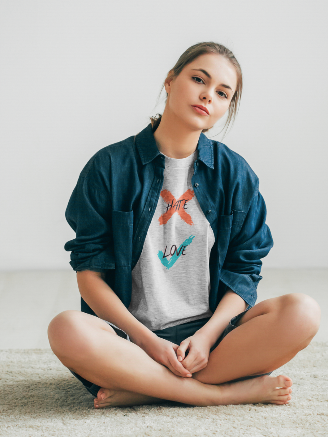 Women Graphic T-shirt-Peace & Products